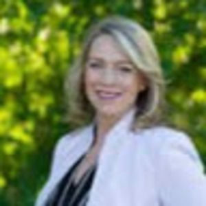 Meet your Posher, Lorri